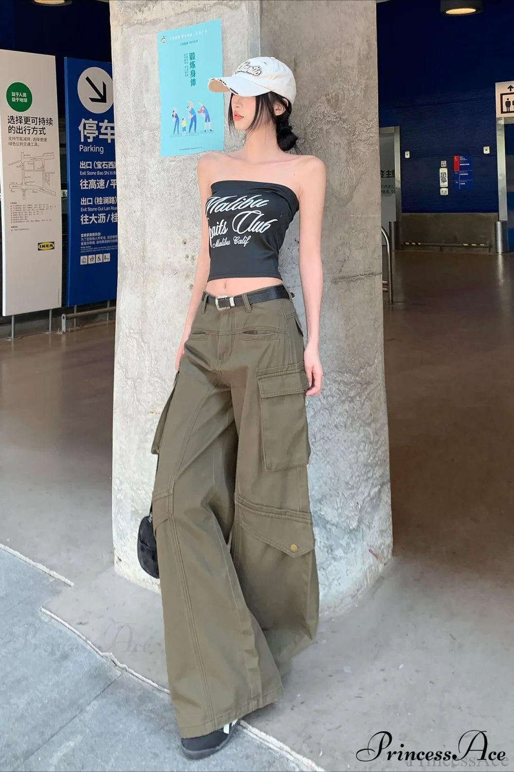High-waisted Wide-leg Fitted Cargo Pants