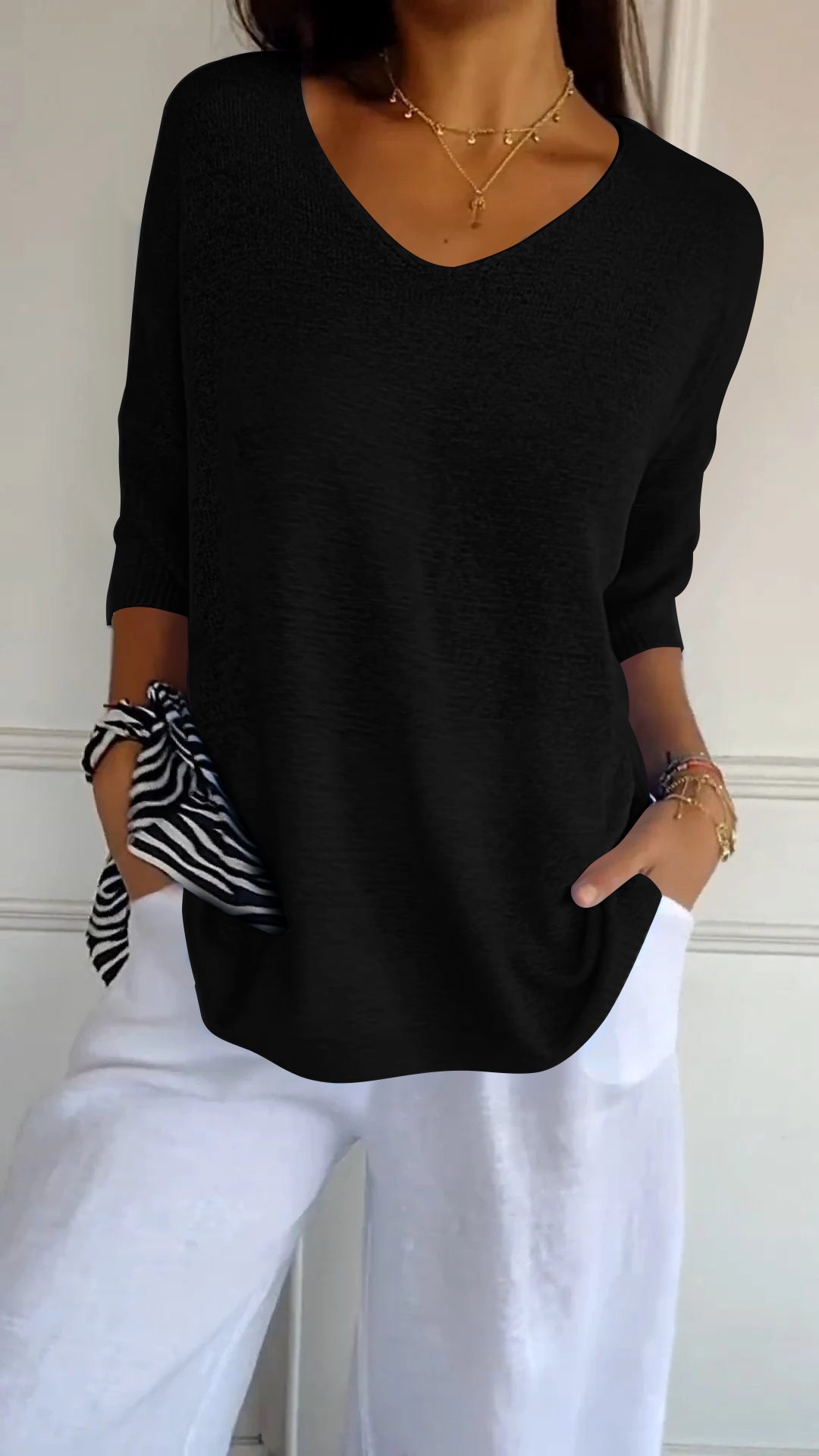 Piper - V-neck Knit Sweater