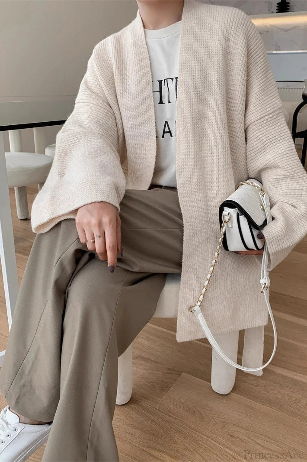 Lazy-style Oversized Belted Knit Cardigan