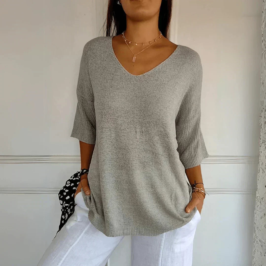 Maddie - Relaxed V-neck Sweater