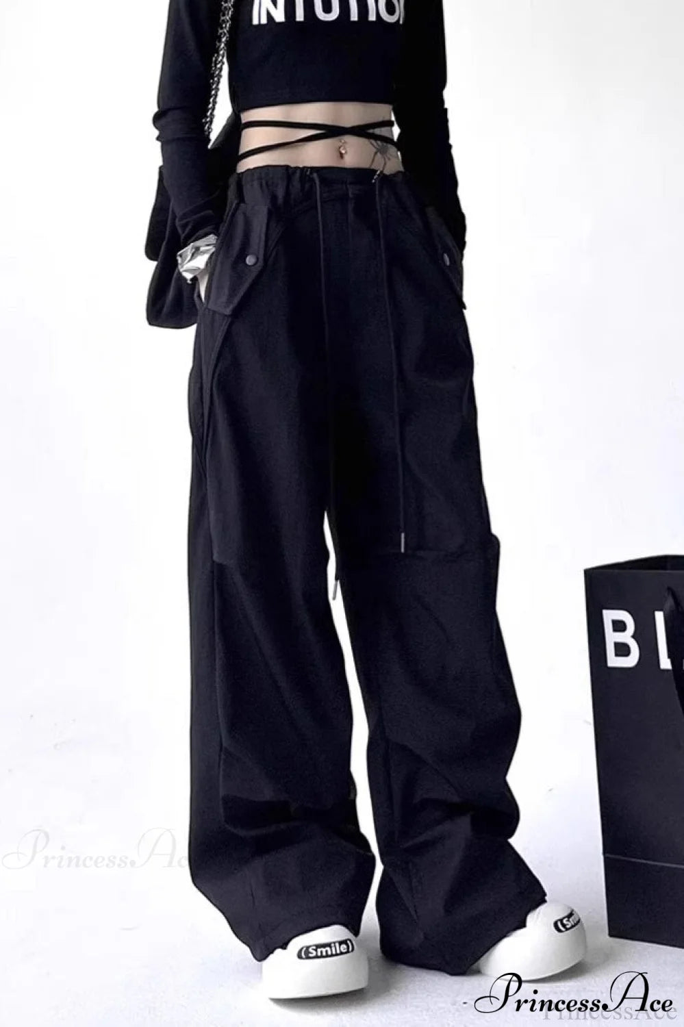 Parachute Wide-leg Cargo Pants
