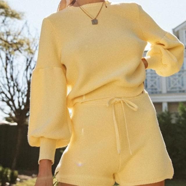 2 Pieces Sweater Set Pullover and Shorts Sport Wear O-neck Tops High Waist 2 Piece