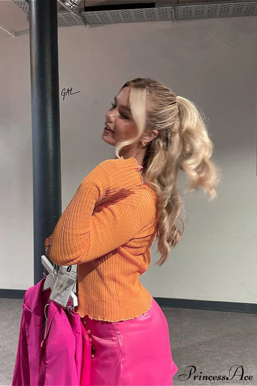 Single Button Crew Neck Color Crop Long Sleeve Cardigan