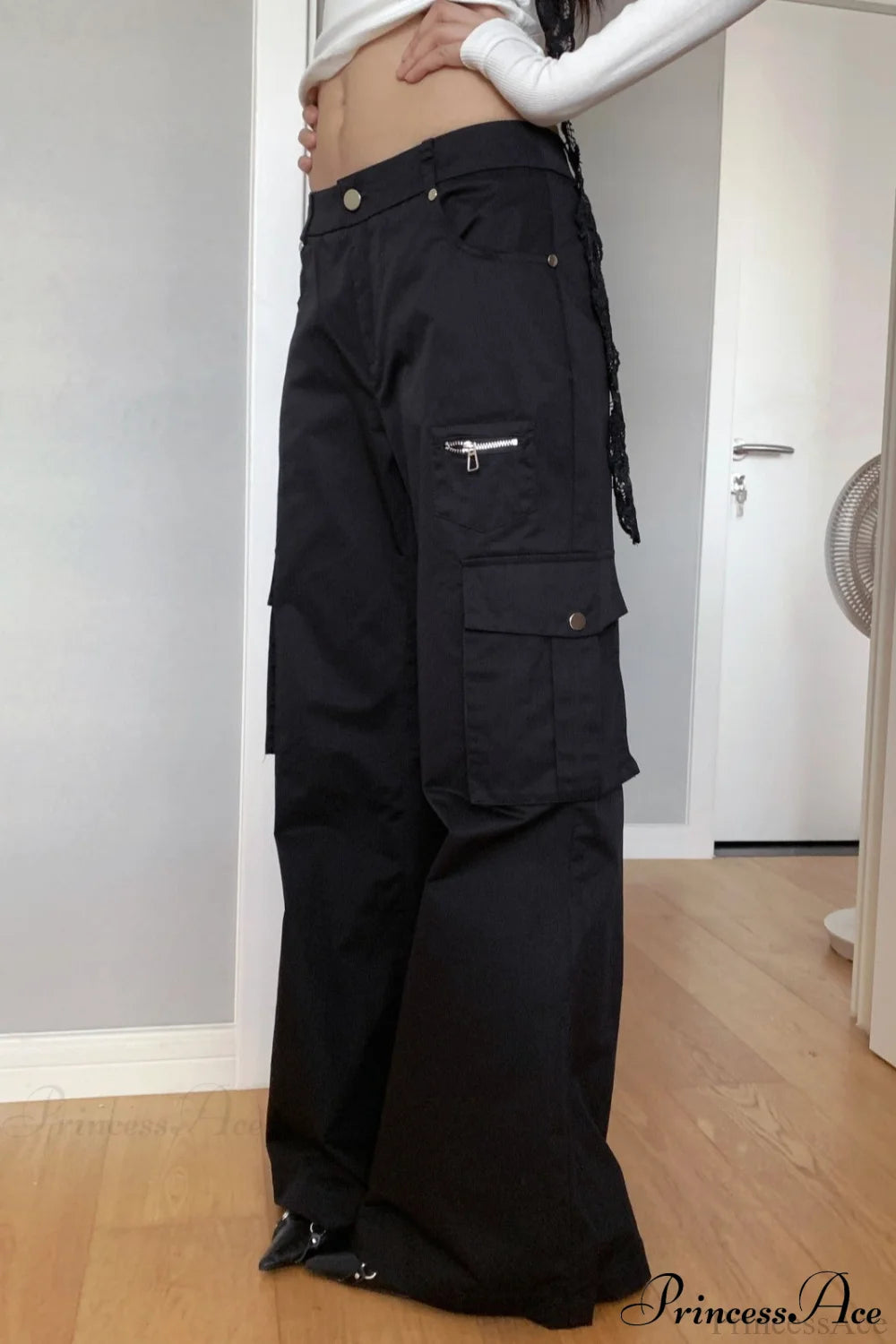 Straight-leg Multi-pocket High-waisted Cargo Pants