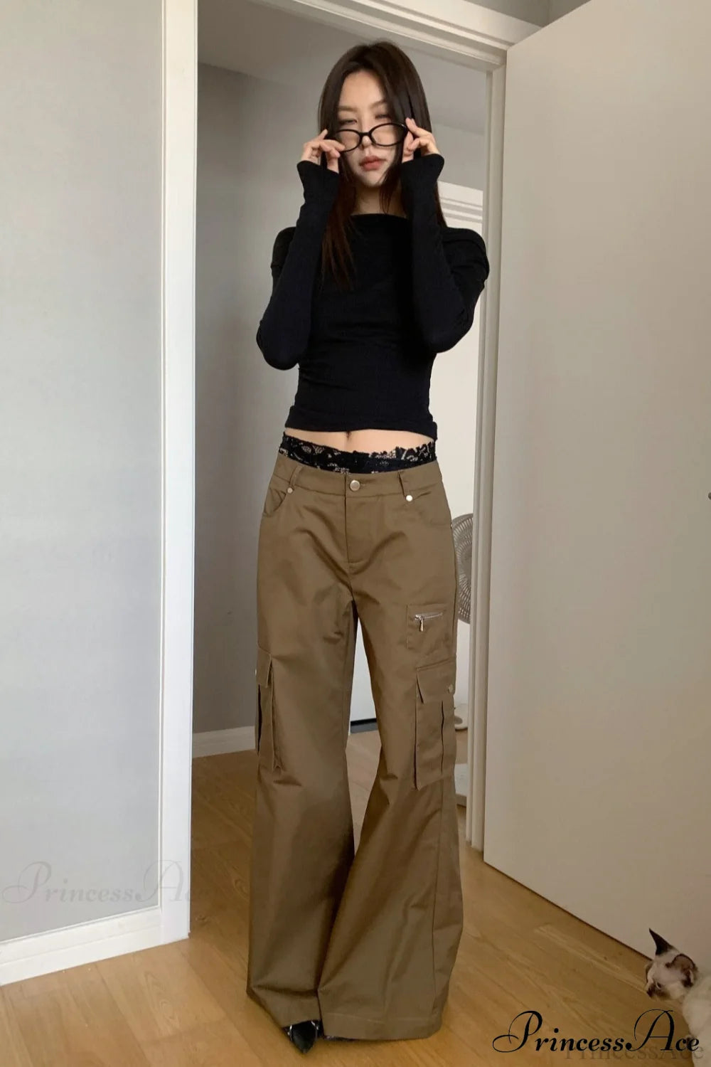 Straight-leg Multi-pocket High-waisted Cargo Pants
