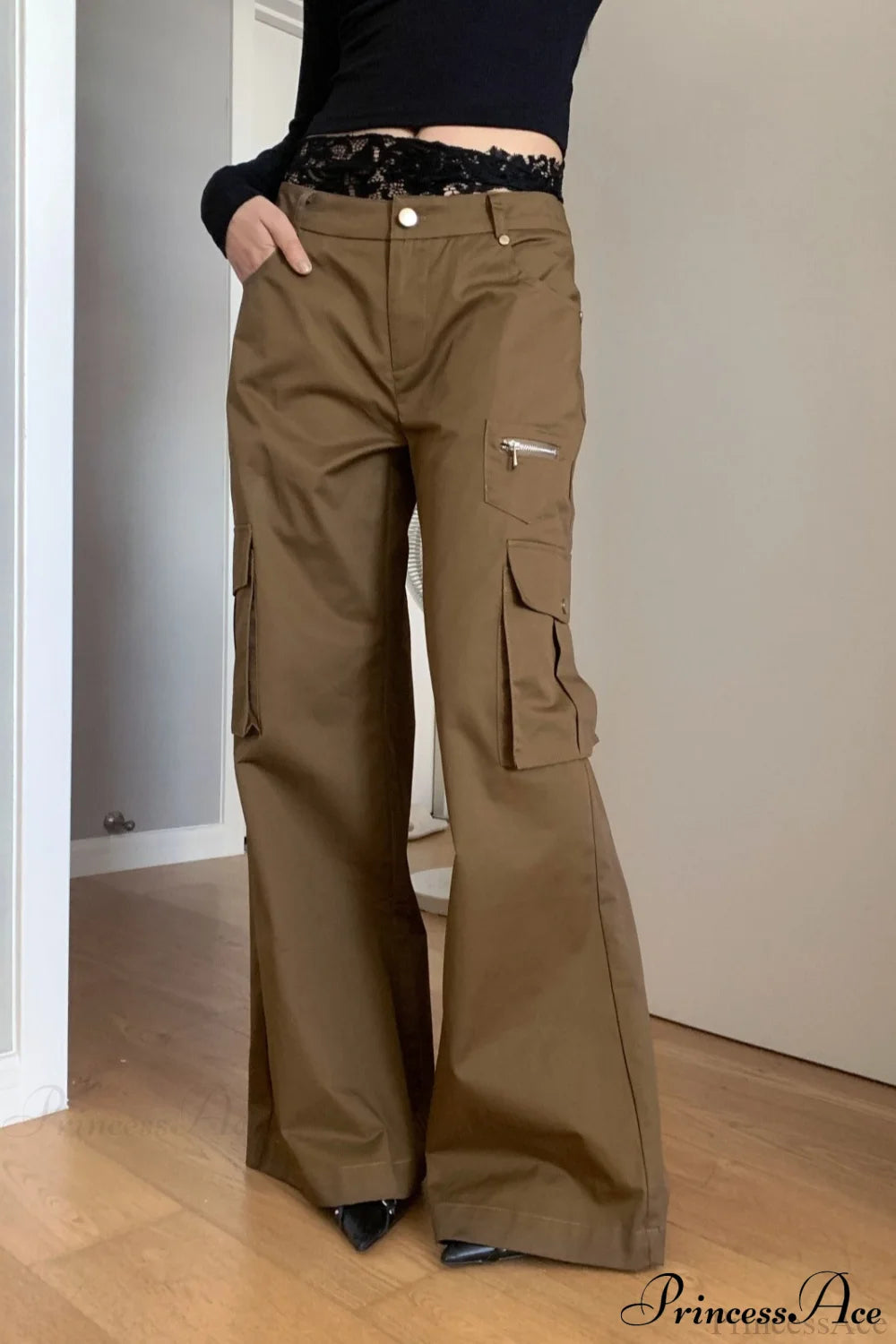 Straight-leg Multi-pocket High-waisted Cargo Pants